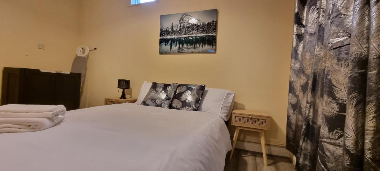 Bloomsbury Apartments - Edgware London ภายนอก รูปภาพ